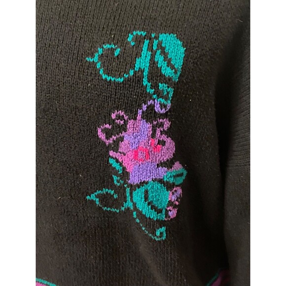 Vtg YORK FAIR Women's L Knit Crew Neck Sweater Black Purple Floral Wool Blend - Picture 3 of 6